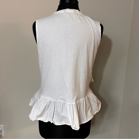 Banana Republic Ruffle White Sleeveless Top in Size Medium - Picture 2 of 4